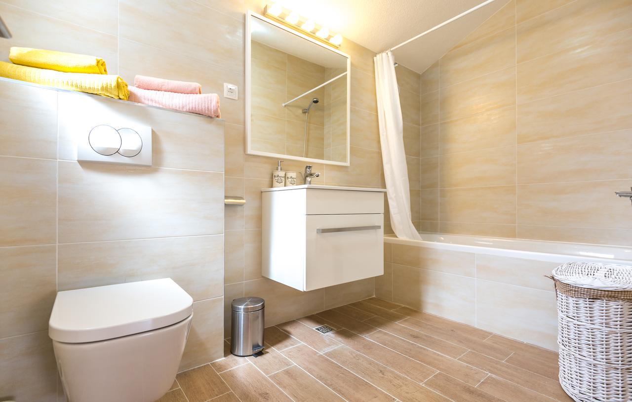 Rustical 2 Apartment Baska Voda Exterior photo